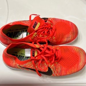 Nice and comfy Nike free 4.0 fly knit